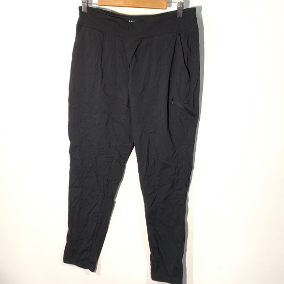mountain hardwear joggers